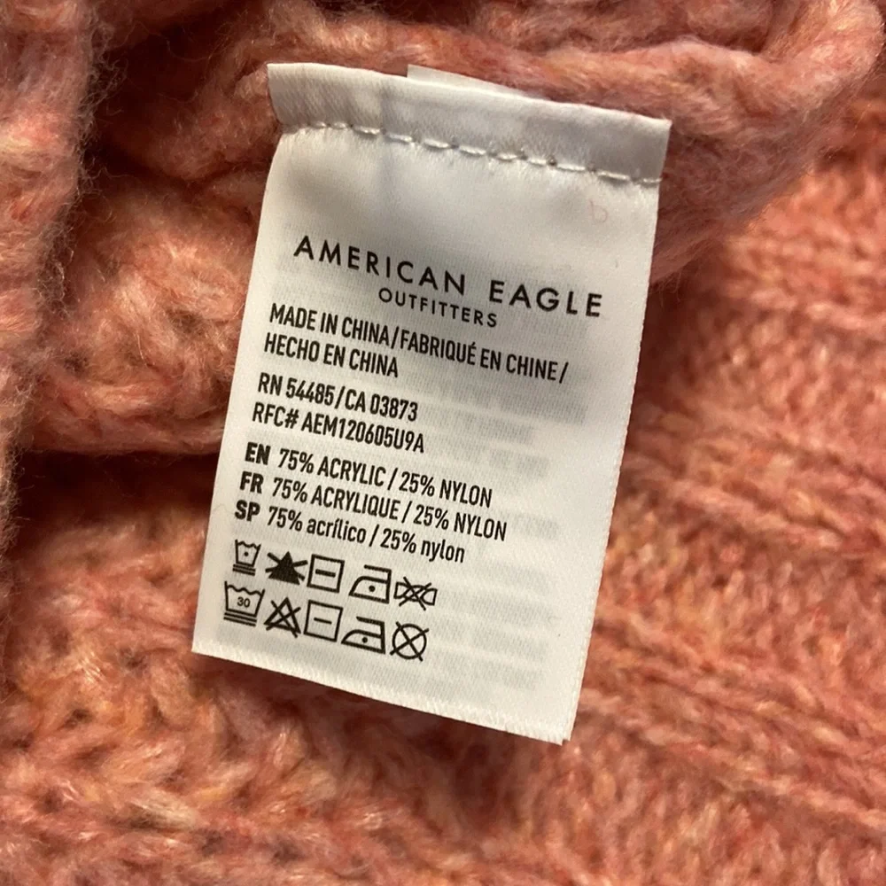 America Eagle Sweater brand new with tags size M length 22” bust 40” - Picture 9 of 12